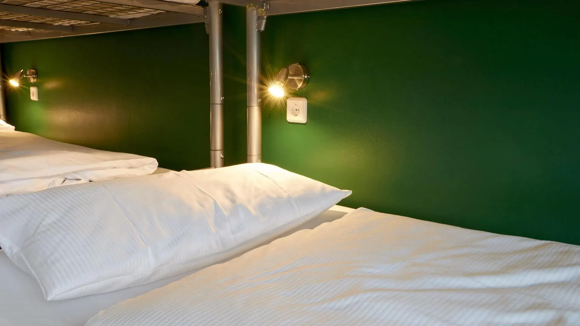 Ballhaus Berlin Hostel